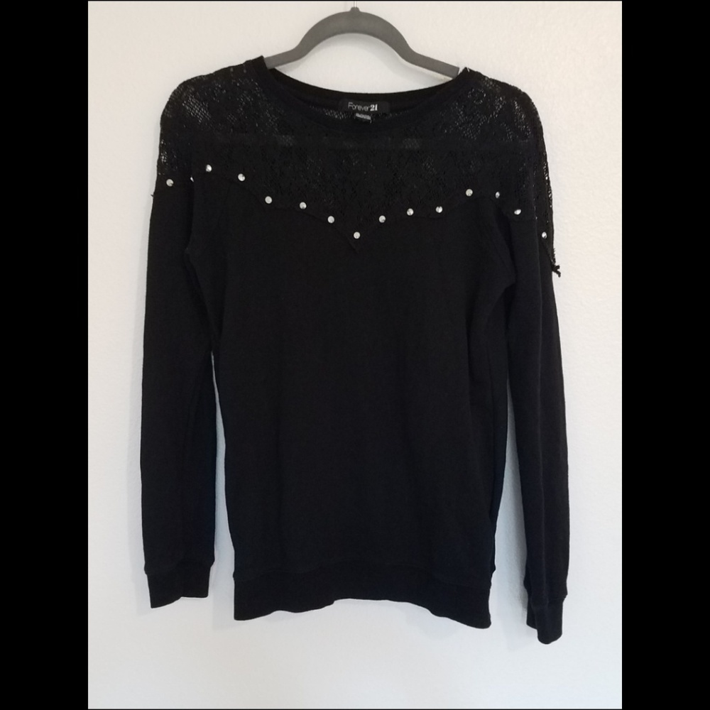 Forever 21 black lace sweatshirt